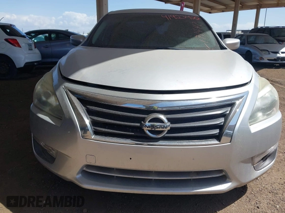 2014 Nissan Altima SV with VIN 1N4AL3AP1EC171442, listed as a IAAI auction lot 41923400 with 164,414 mi miles and . Bid and sale history available at carsss.com. Image 6.