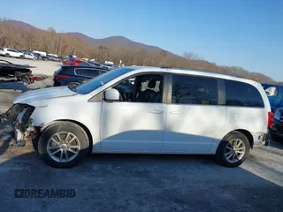 2019 Dodge Grand Caravan SXT with VIN 2C4RDGCG2KR775177, listed as a IAAI auction lot 41363146 with 129,739 mi miles and . Bid and sale history available at DreamBid. Image 15.