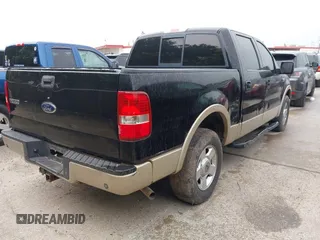 2007 Ford F-150 XLT z VIN 1FTPW12V07KC52261, wystawiony jako IAAI lot #42288922 z przebiegiem 298 361 mil mil oraz . Historia ofert i sprzedaży dostępna na DreamBid. Obrazek 4.