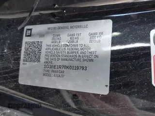 2019 Chevrolet Camaro 1SS with VIN 1G1FE1R70K0119793, listed as a IAAI auction lot 40948144 with 109,201 mi miles. Bid and sale history available at carsss.com. Image 9.