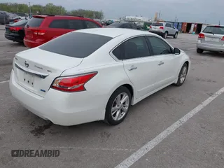 2014 Nissan Altima SL with VIN 1N4AL3AP0EC137458, listed as a IAAI auction lot 41953124 with 163,583 mi miles and . Bid and sale history available at DreamBid. Image 4.