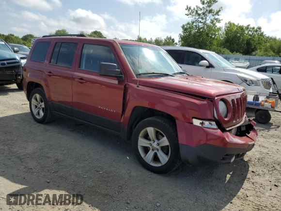 2014 Jeep Patriot Latitude z VIN 1C4NJRFB3ED626089, wystawiony jako Copart lot #60693585 z przebiegiem 196 852 mil mil oraz Czysty tytuł • Clean title. Historia ofert i sprzedaży dostępna na DreamBid. Obrazek 4.