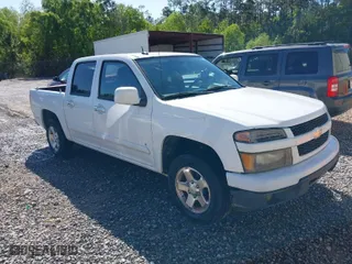 2009 Chevrolet Colorado LT w/1LT with VIN 1GCCS139798140777, listed as a IAAI auction lot 41993994 with 178,427 mi miles. Bid and sale history available at carsss.com. Image 1.