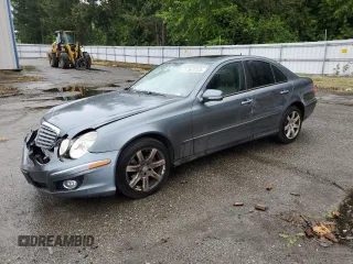 2008 Mercedes-Benz E 350 Luxury z VIN WDBUF87X98B259649, wystawiony jako Copart lot #55737215 z przebiegiem 99 014 mil mil oraz Szkoda całkowita • Salvage title. Historia ofert i sprzedaży dostępna na DreamBid. Obrazek 1.