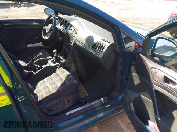 2018 Volkswagen GTI S с VIN 3VW547AU2JM293044, выставлен на аукционе IAAI как лот 41821269 с пробегом 77 366 миль миль и . История ставок и продаж доступна на DreamBid. Изображение 5.