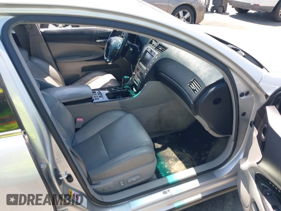 2006 Lexus GS 300 z VIN JTHBH96S065029992, wystawiony jako IAAI lot #42092747 z przebiegiem 182 424 mil mil oraz . Historia ofert i sprzedaży dostępna na DreamBid. Obrazek 5.