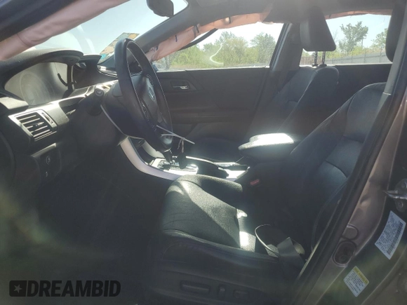 2015 Honda Accord EX-L с VIN 1HGCR2F81FA071630, выставлен на аукционе Copart как лот 57248565 с пробегом 79 071 миль миль и Списание • Salvage title. История ставок и продаж доступна на DreamBid. Изображение 7.