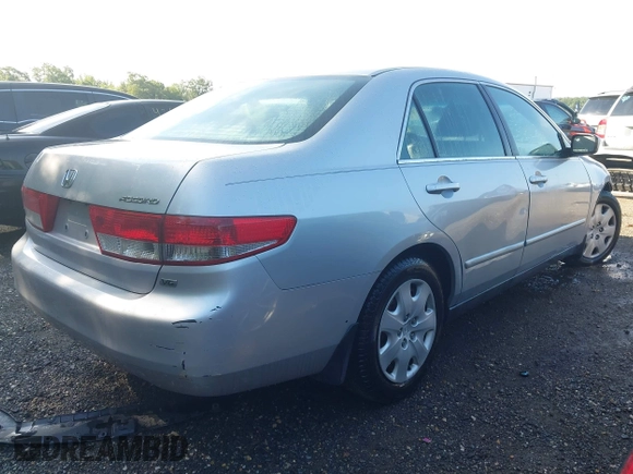 2004 Honda Accord LX z VIN 1HGCM66314A073465, wystawiony jako IAAI lot #42683619 z przebiegiem 142 773 mil mil oraz . Historia ofert i sprzedaży dostępna na DreamBid. Obrazek 4.