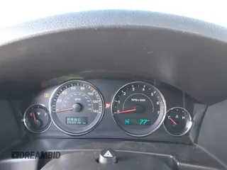 2006 Jeep Commander с VIN 1J8HH48KX6C339759, выставлен на аукционе IAAI как лот 41387675 с пробегом 259 918 миль миль и . История ставок и продаж доступна на DreamBid. Изображение 7.