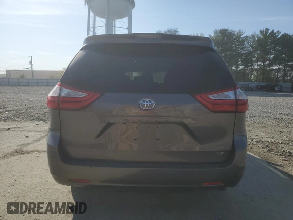 2019 Toyota Sienna LE Auto Access Seat with VIN 5TDKZ3DC3KS993465, listed as a Copart auction lot 54182655 with 702 mi miles and Clean title. Bid and sale history available at DreamBid. Image 6.