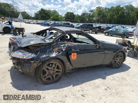 2014 Mercedes-Benz SLK 250 z VIN WDDPK4HA8EF076783, wystawiony jako Copart lot #61217085 z przebiegiem Nie podano mil oraz Szkoda całkowita • Salvage title. Historia ofert i sprzedaży dostępna na DreamBid. Obrazek 3.