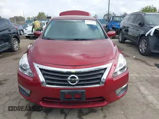 2014 Nissan Altima 2.5 S with VIN 1N4AL3AP6EN226181, listed as a IAAI auction lot 42114644 with 115,567 mi miles. Bid and sale history available at carsss.com. Image 13.
