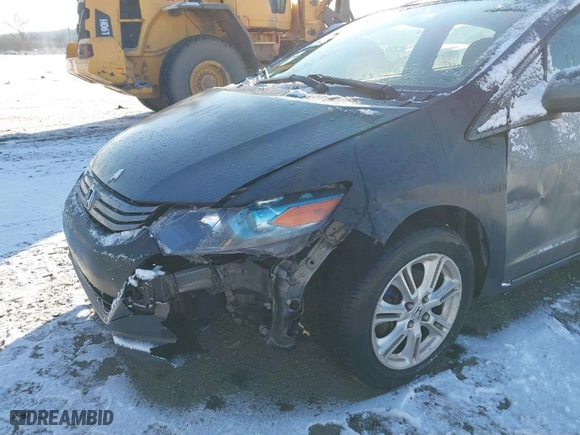 2011 Honda Insight EX with VIN JHMZE2H76BS004162, listed as a IAAI auction lot 41333373 with 287,593 mi miles. Bid and sale history available at carsss.com. Image 6.