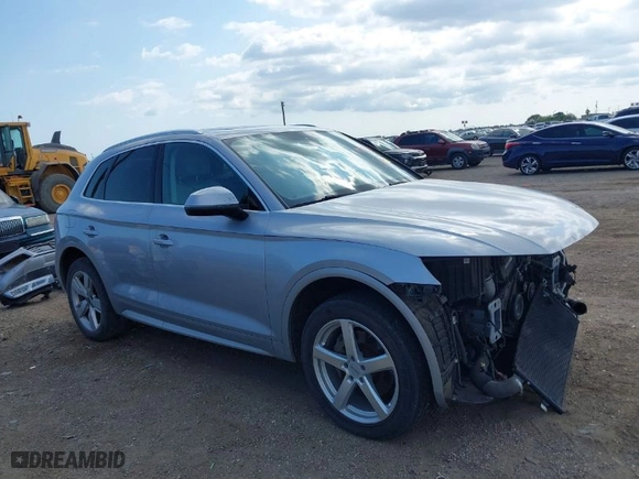 2018 Audi Q5 Premium Plus with VIN WA1BNAFY5J2197891, listed as a IAAI auction lot 40824676 with 130,604 mi miles. Bid and sale history available at carsss.com. Image 14.