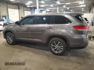 2019 Toyota Highlander SE with VIN 5TDJZRFH0KS598991, listed as a Copart auction lot 62814595 with 87,724 mi miles and Salvage title. Bid and sale history available at DreamBid. Image 2.