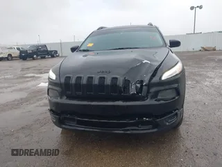 2017 Jeep Cherokee Sport with VIN 1C4PJMAB7HW614572, listed as a IAAI auction lot 41477399 with 117,288 mi miles and . Bid and sale history available at DreamBid. Image 12.
