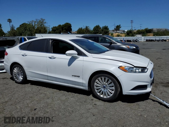 2014 Ford Fusion SE Hybrid with VIN 3FA6P0LU5ER104422, listed as a Copart auction lot 58584425 with 166,419 mi miles and Salvage title. Bid and sale history available at DreamBid. Image 4.