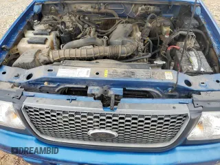 2002 Ford Ranger XL Fleet with VIN 1FTYR44U52PA71654, listed as a Copart auction lot 61395215 with 193,722 mi miles and Salvage title. Bid and sale history available at DreamBid. Image 11.