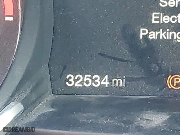 2018 Alfa Romeo Giulia Ti with VIN ZARFAECN5J7568934, listed as a IAAI auction lot 40881530 with 32,534 mi miles. Bid and sale history available at carsss.com. Image 15.
