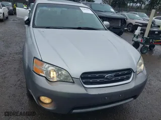 2006 Subaru Legacy Wagon Outback 3.0 R L.L. Bean with VIN 4S4BP86C764317615, listed as a IAAI auction lot 41862590 with 142,068 mi miles. Bid and sale history available at carsss.com. Image 6.