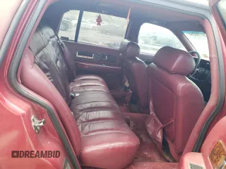 1993 Cadillac Fleetwood z VIN 1G6DW5279PR721904, wystawiony jako Copart lot #46457615 z przebiegiem Nie podano mil oraz Szkoda całkowita • Salvage title. Historia ofert i sprzedaży dostępna na DreamBid. Obrazek 10.