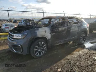 2021 Volkswagen Atlas SEL Premium R-Line with VIN 1V2FE2CA7MC223635, listed as a Copart auction lot 85544804 with Not provided miles and Non repairable. Bid and sale history available at DreamBid. Image 1.