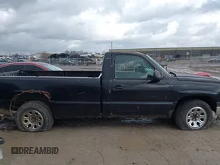 2004 Chevrolet Silverado 1500 Work Truck with VIN 1GCEC14X24Z329861, listed as a IAAI auction lot 41731894 with 137,109 mi miles. Bid and sale history available at carsss.com. Image 13.