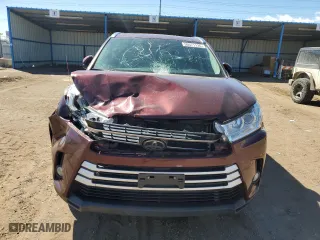 2019 Toyota Highlander SE with VIN 5TDJZRFH4KS971577, listed as a Copart auction lot 50571135 with 70,033 mi miles and Salvage Title. Bid and sale history available at carsss.com. Image 5.