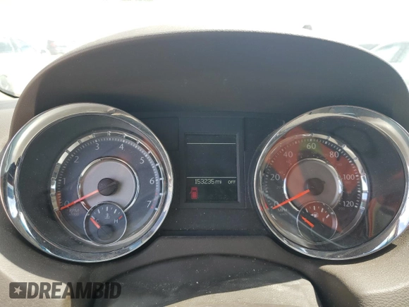 2014 Chrysler Town & Country Touring with VIN 2C4RC1BG2ER329276, listed as a Copart auction lot 59649794 with 153,235 mi miles and Salvage Title. Bid and sale history available at DreamBid. Image 9.