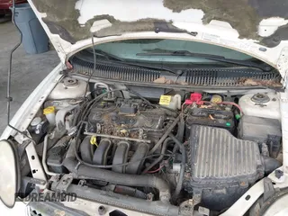 2005 Dodge Neon SE z VIN 1B3ES26C35D125248, wystawiony jako IAAI lot #42192955 z przebiegiem 157 139 mil mil oraz . Historia ofert i sprzedaży dostępna na DreamBid. Obrazek 6.