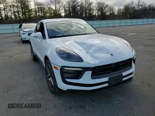 2024 Porsche Macan S с VIN WP1AG2A50RLB36421, выставлен на аукционе Copart как лот 49879565 с пробегом 9 523 миль миль и Списание • Salvage title. История ставок и продаж доступна на DreamBid. Изображение 11.