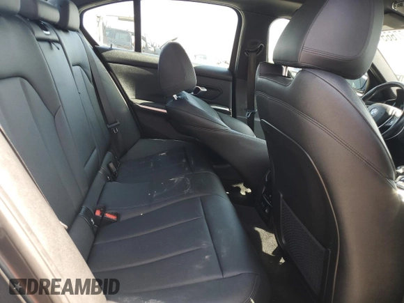 2020 BMW 3 Series 330i xDrive с VIN 3MW5R7J04L8B23908, выставлен на аукционе Copart как лот 61127665 с пробегом 101 050 миль миль и Списание • Salvage title. История ставок и продаж доступна на DreamBid. Изображение 10.