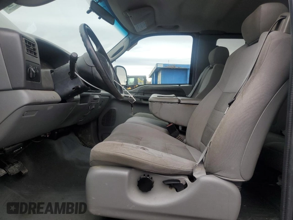 2004 Ford F-250 XL with VIN 1FTNX21PX4ED94480, listed as a Copart auction lot 51744705 with 181,134 mi miles and Salvage title. Bid and sale history available at DreamBid. Image 7.