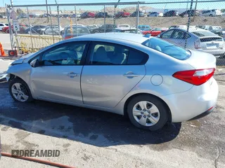 2016 Kia Forte LX with VIN KNAFK4A66G5463821, listed as a IAAI auction lot 40686914 with 67,123 mi miles. Bid and sale history available at carsss.com. Image 15.