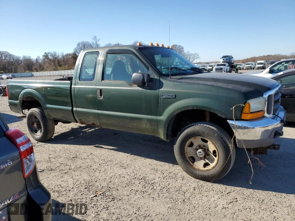 1999 Ford F-350 with VIN 1FDSX34SXXEC92136, listed as a Copart auction lot 81284284 with 448,513 mi miles and Non repairable. Bid and sale history available at DreamBid. Image 4.