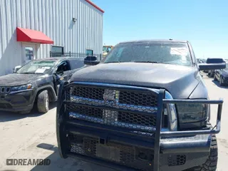 2018 Ram 2500 Tradesman with VIN 3C6UR5CLXJG295980, listed as a IAAI auction lot 41748438 with 146,519 mi miles. Bid and sale history available at carsss.com. Image 13.