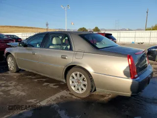 2010 Cadillac DTS 1SD z VIN 1G6KH5EY8AU108702, wystawiony jako Copart lot #76286984 z przebiegiem 177 455 mil mil oraz Szkoda całkowita • Salvage title. Historia ofert i sprzedaży dostępna na DreamBid. Obrazek 2.