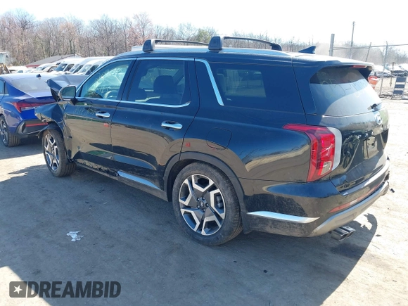 2024 Hyundai Palisade Limited z VIN KM8R54GE6RU695555, wystawiony jako IAAI lot #41828988 z przebiegiem Nie podano mil oraz . Historia ofert i sprzedaży dostępna na DreamBid. Obrazek 3.