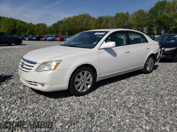 2007 Toyota Avalon XL z VIN 4T1BK36B27U215021, wystawiony jako Copart lot #56408185 z przebiegiem 202 572 mil mil oraz Czysty tytuł • Clean title. Historia ofert i sprzedaży dostępna na DreamBid. Obrazek 1.