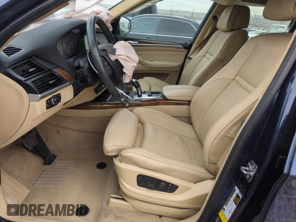 2011 BMW X5 35i with VIN 5UXZV4C5XBL738928, listed as a Copart auction lot 43655315 with 127,203 mi miles and Salvage Title. Bid and sale history available at carsss.com. Image 7.