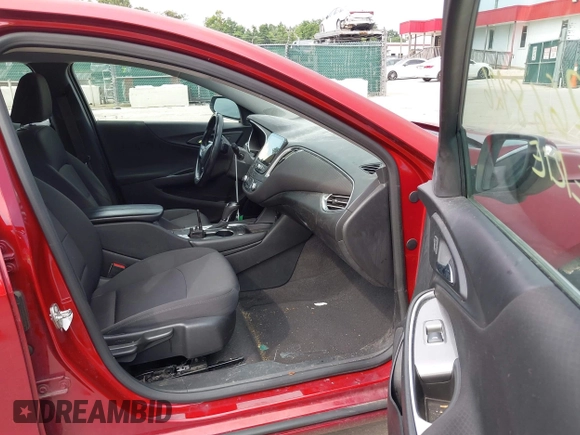 2018 Chevrolet Malibu LT with VIN 1G1ZD5ST1JF140386, listed as a IAAI auction lot 42668926 with 116,359 mi miles and . Bid and sale history available at DreamBid. Image 5.