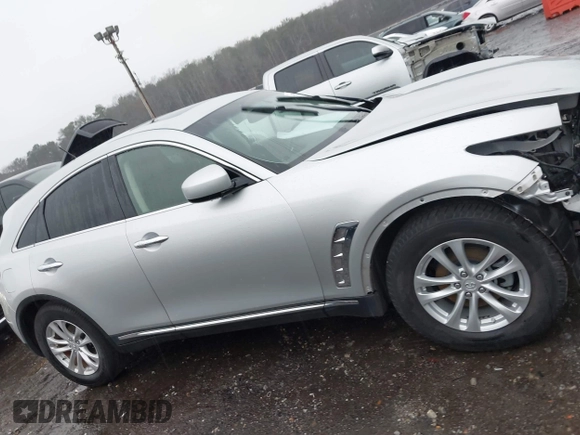 2016 Infiniti QX70 with VIN JN8CS1MU1GM671887, listed as a IAAI auction lot 41741481 with 88,547 mi miles and . Bid and sale history available at DreamBid. Image 14.