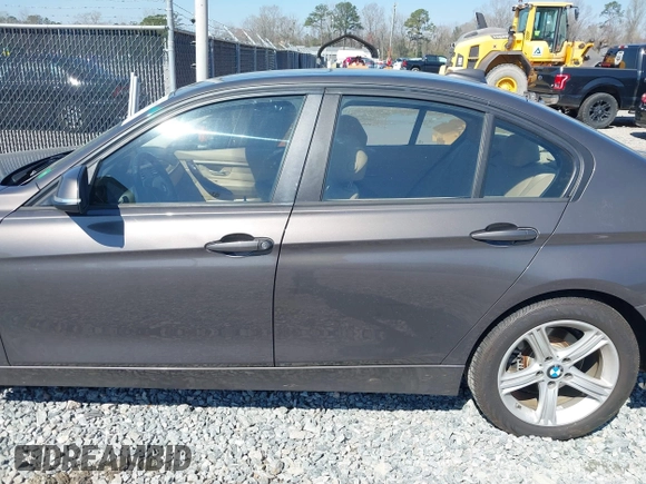 2014 BMW 3 Series 328i with VIN WBA3A5G57ENP28138, listed as a IAAI auction lot 41760371 with 147,897 mi miles and . Bid and sale history available at DreamBid. Image 13.