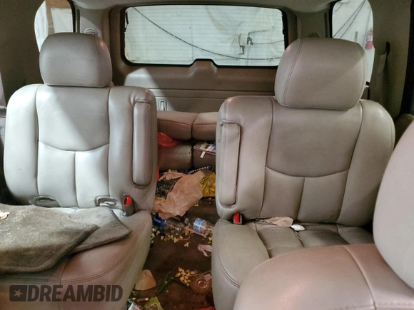 2005 Chevrolet Tahoe LT with VIN 1GNEC13T45R224004, listed as a Copart auction lot 73709734 with 291,156 mi miles and Salvage Title. Bid and sale history available at carsss.com. Image 10.