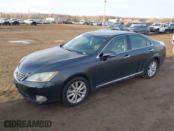 2011 Lexus ES with VIN JTHBK1EGXB2455393, listed as a IAAI auction lot 41826270 with 200,197 mi miles. Bid and sale history available at carsss.com. Image 2.