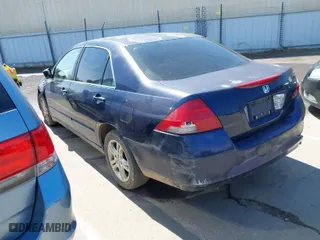 2006 Honda Accord Sdn LX SE with VIN 1HGCM56386A016323, listed as a IAAI auction lot 42066879 with 241,957 mi miles. Bid and sale history available at carsss.com. Image 3.