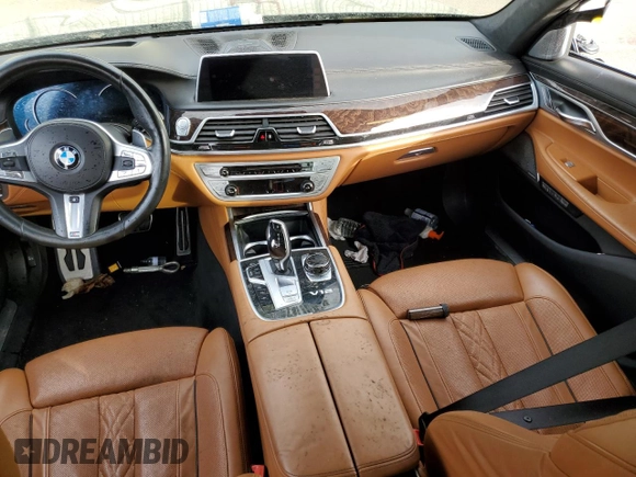 2018 BMW 7 Series M760i xDrive with VIN WBA7H6C53JG614984, listed as a Copart auction lot 73671322 with 28,191 mi miles. Bid and sale history available at carsss.com. Image 8.