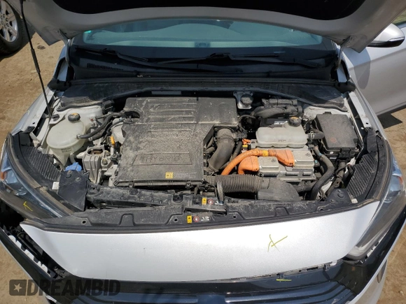 2018 Hyundai Ioniq Limited with VIN KMHC85LCXJU071785, listed as a Copart auction lot 63737715 with 73,002 mi miles and Clean title. Bid and sale history available at DreamBid. Image 11.