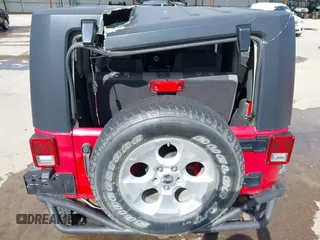 2007 Jeep Wrangler X с VIN 1J4FA24167L134634, выставлен на аукционе IAAI как лот 42578452 с пробегом 179 227 миль миль и . История ставок и продаж доступна на DreamBid. Изображение 18.