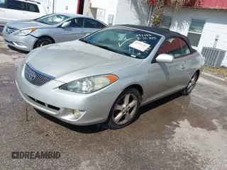 2004 Toyota Solara SE with VIN 4T1FA38P34U031182, listed as a IAAI auction lot 41933785 with 158,624 mi miles. Bid and sale history available at carsss.com. Image 2.